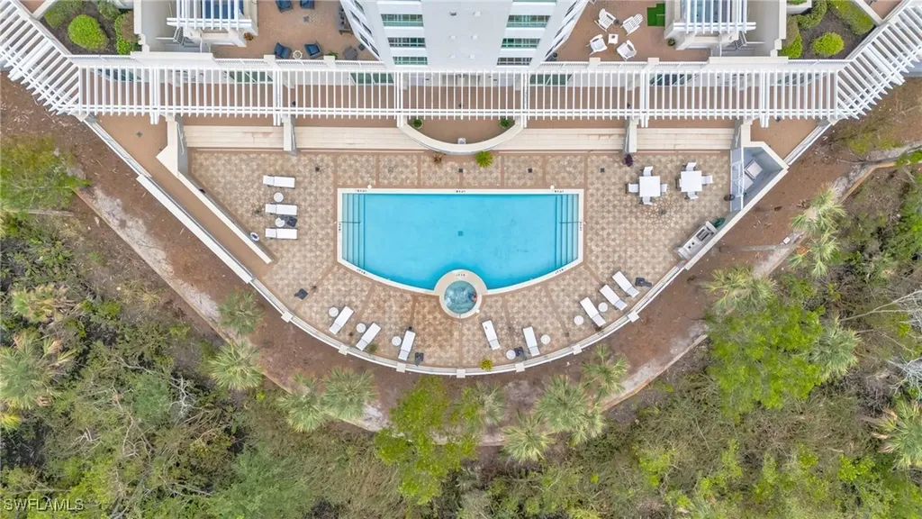 285 Grande Way Naples FL 34110