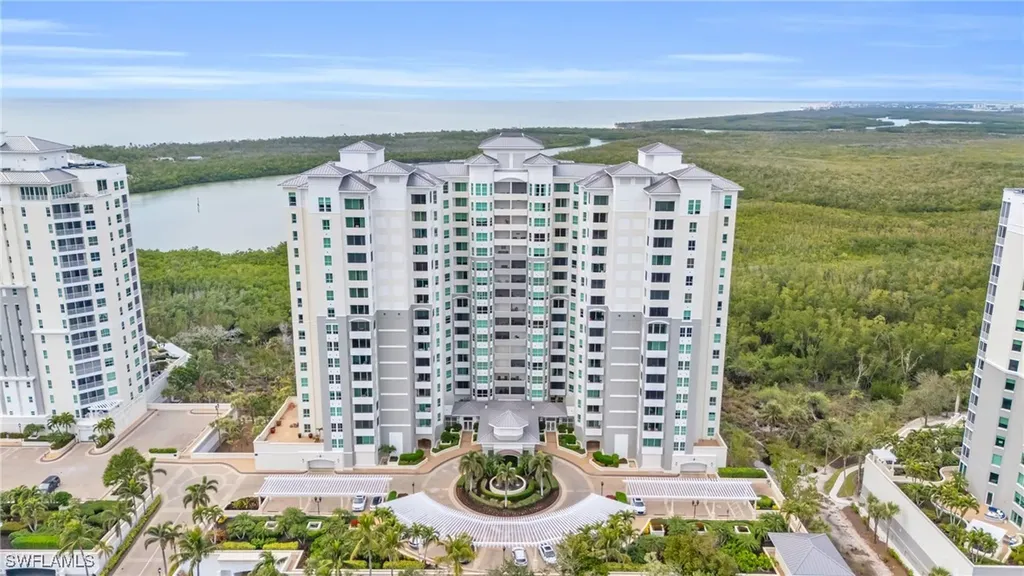 285 Grande Way Naples FL 34110