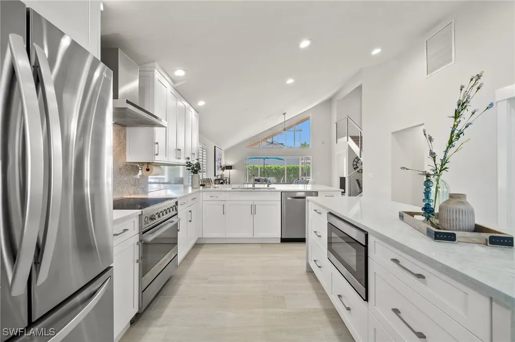 1590 Weybridge Circle Naples FL 34110
