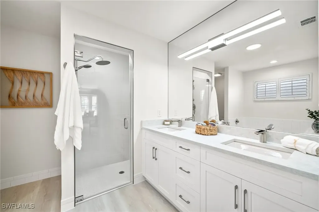 1590 Weybridge Circle Naples FL 34110