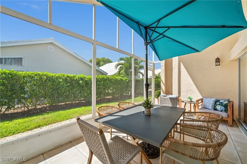 1590 Weybridge Circle Naples FL 34110