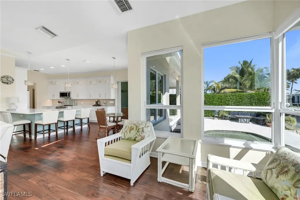 1923 Snook Drive Naples FL 34102