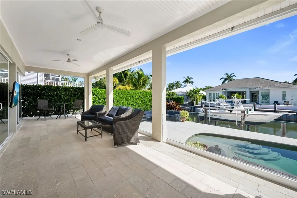 1923 Snook Drive Naples FL 34102