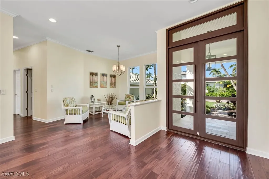 1923 Snook Drive Naples FL 34102