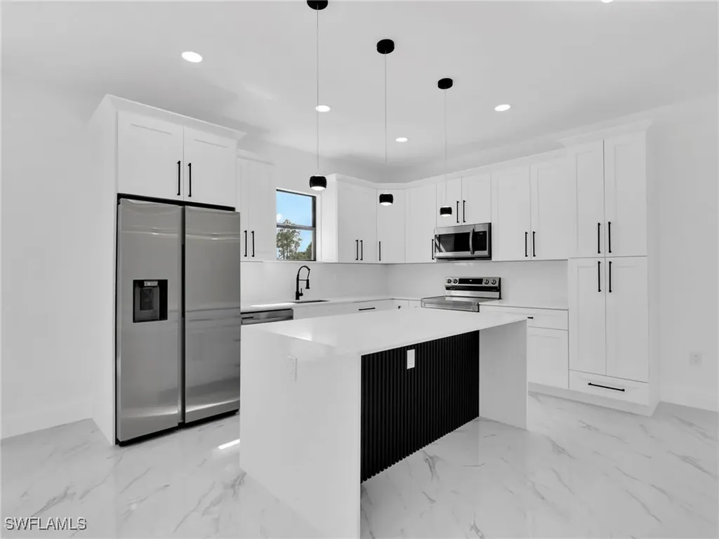 3417 8th Street SW Lehigh Acres FL 33976