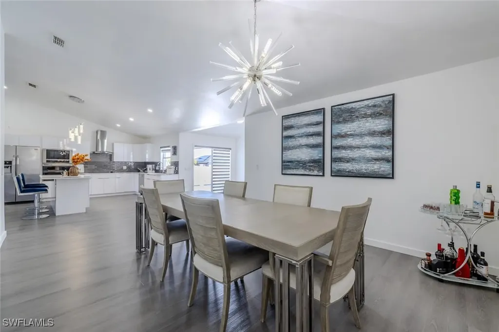 326 NE 10th Terrace Cape Coral FL 33909