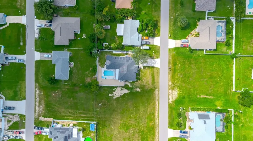 326 NE 10th Terrace Cape Coral FL 33909