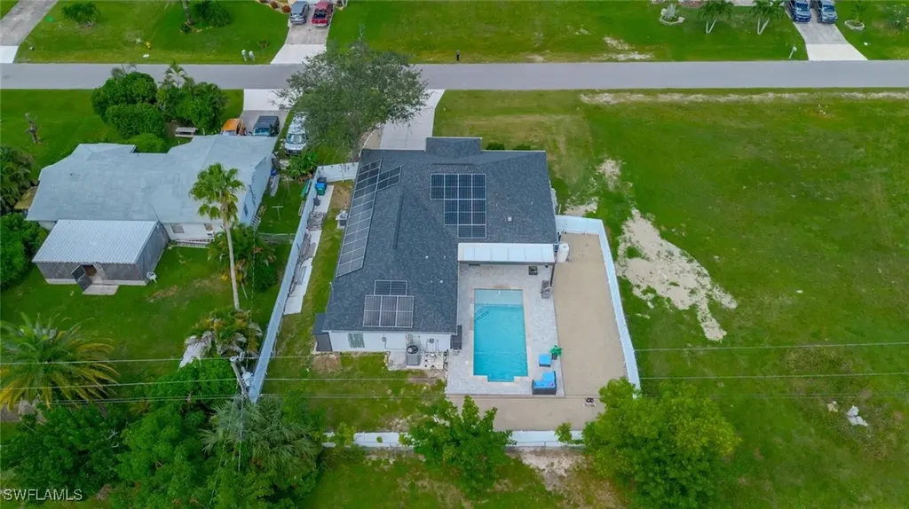 326 NE 10th Terrace Cape Coral FL 33909