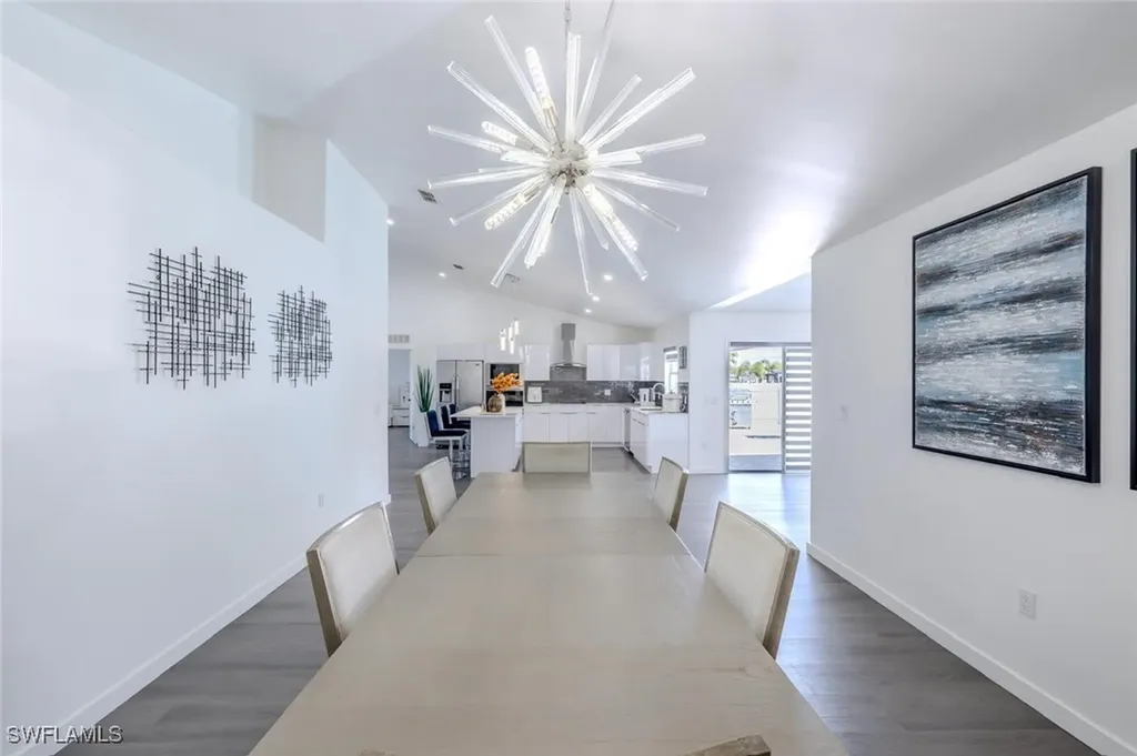 326 NE 10th Terrace Cape Coral FL 33909