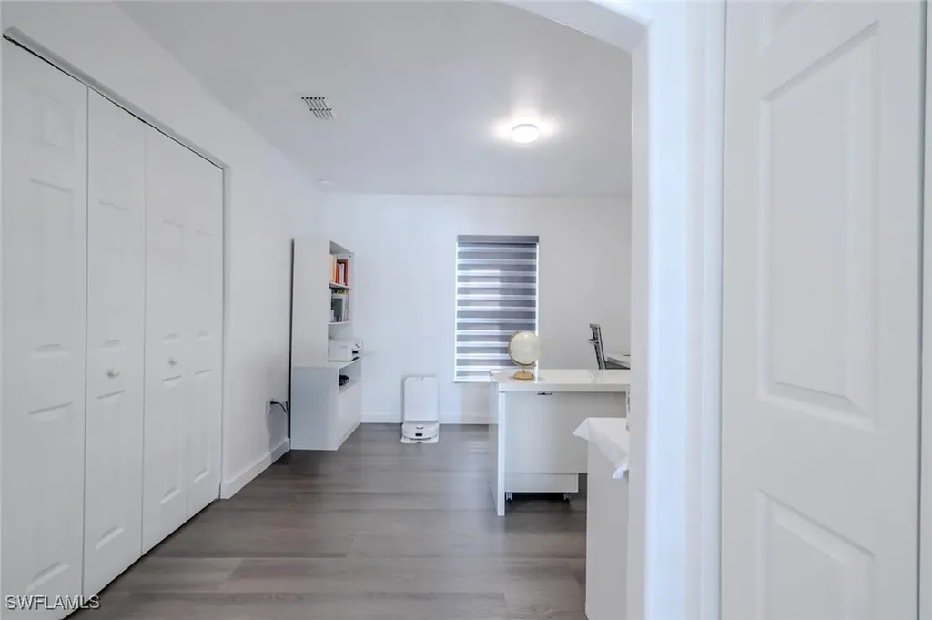 326 NE 10th Terrace Cape Coral FL 33909