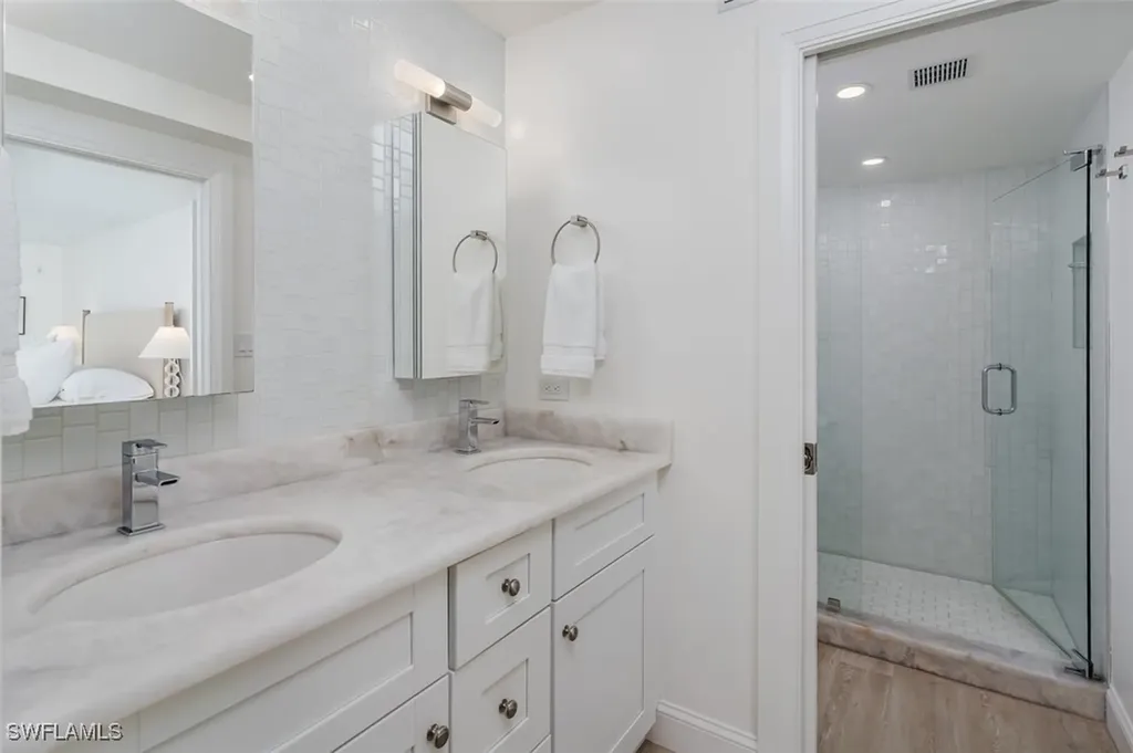 3450 Gulf Shore Boulevard N Naples FL 34103