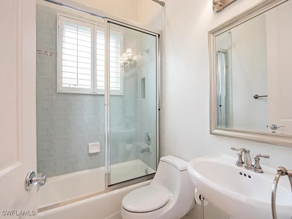 2080 Gordon Drive Naples FL 34102