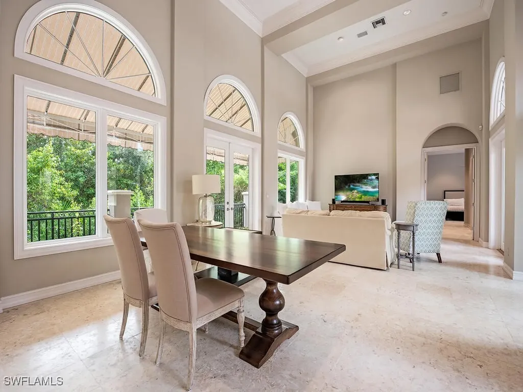 2080 Gordon Drive Naples FL 34102