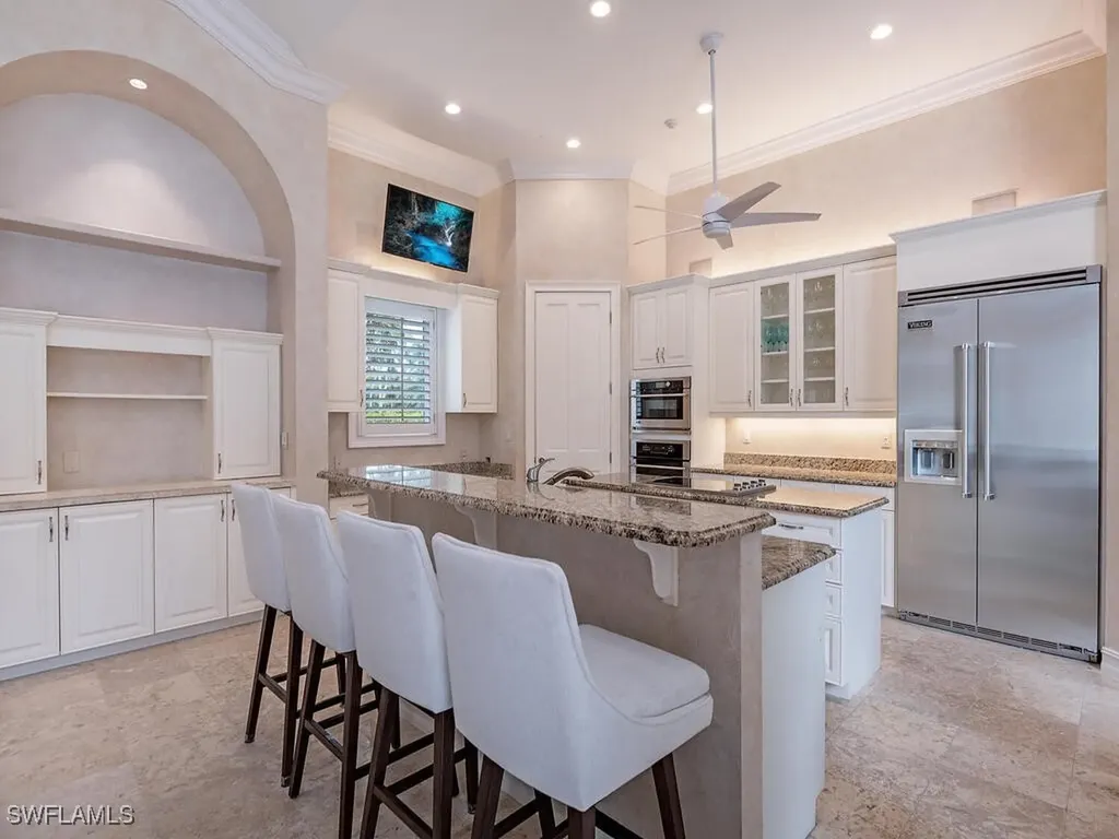 2080 Gordon Drive Naples FL 34102