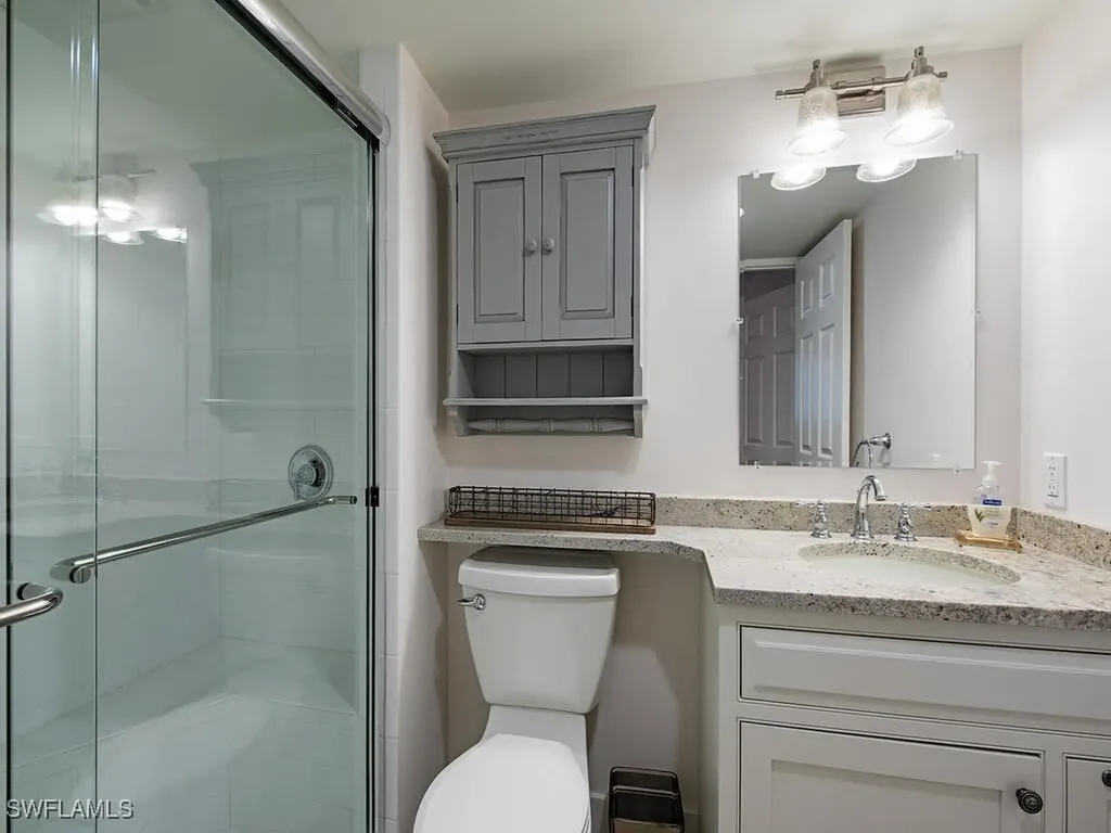 271 1st Avenue S Naples FL 34102