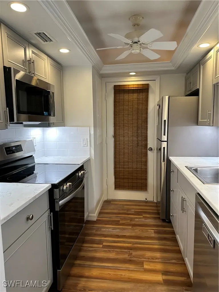 1300 Gulf Shore Boulevard N Naples FL 34102