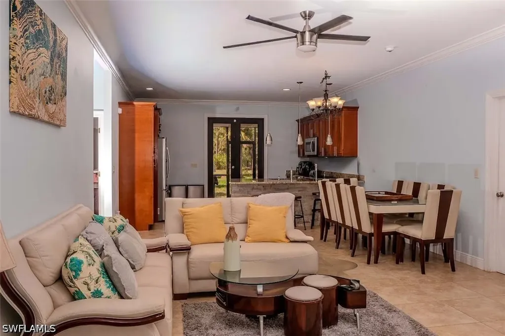 2735 12th Avenue NE Naples FL 34120