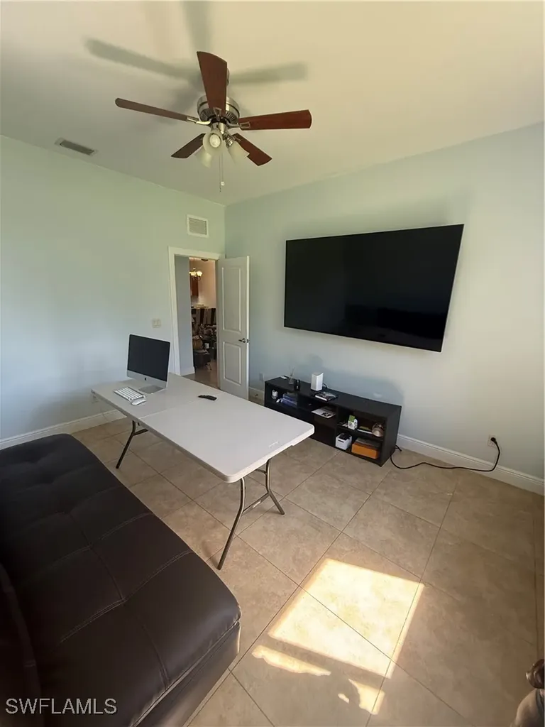 2735 12th Avenue NE Naples FL 34120
