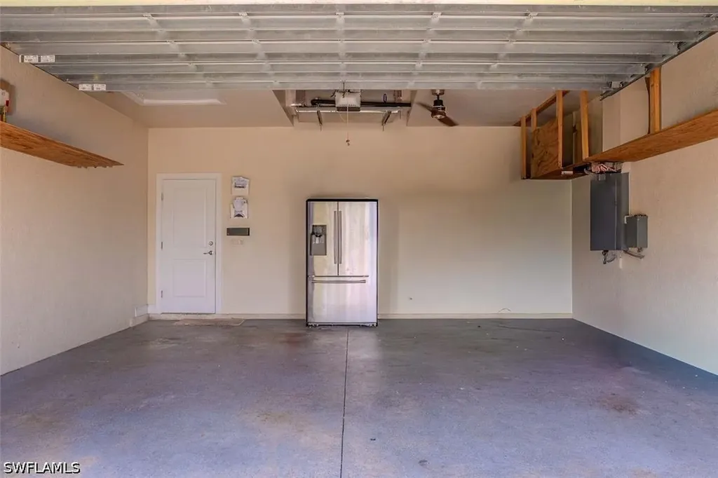 2735 12th Avenue NE Naples FL 34120