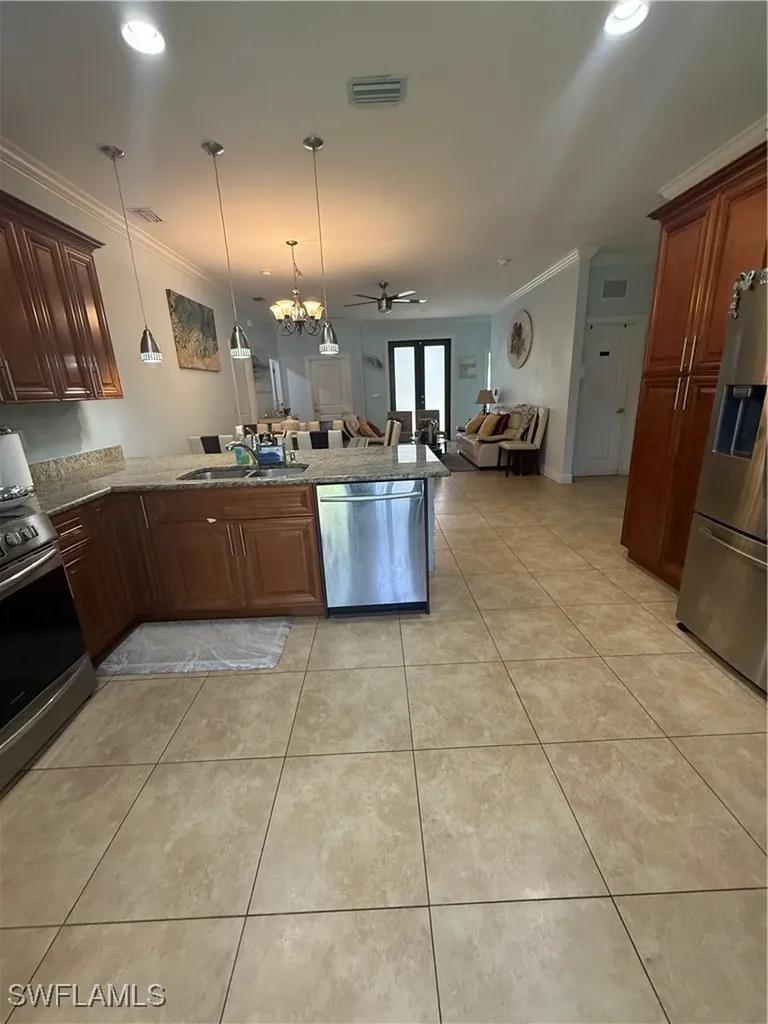2735 12th Avenue NE Naples FL 34120