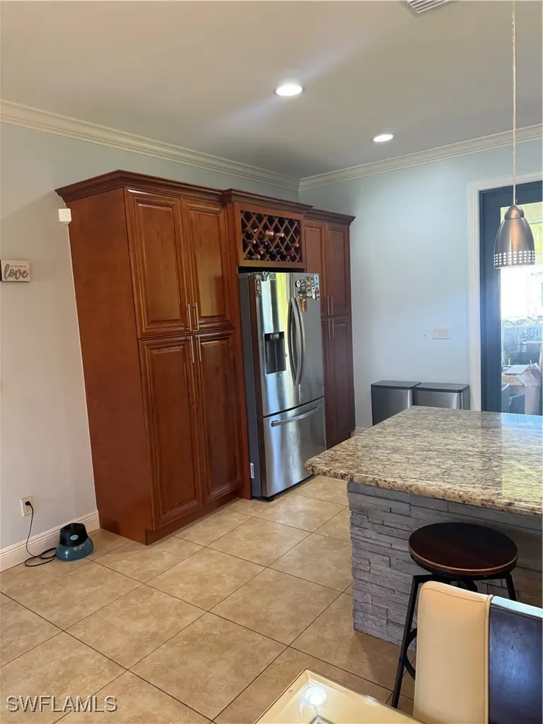 2735 12th Avenue NE Naples FL 34120