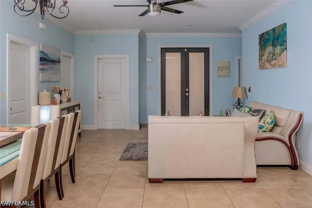2735 12th Avenue NE Naples FL 34120