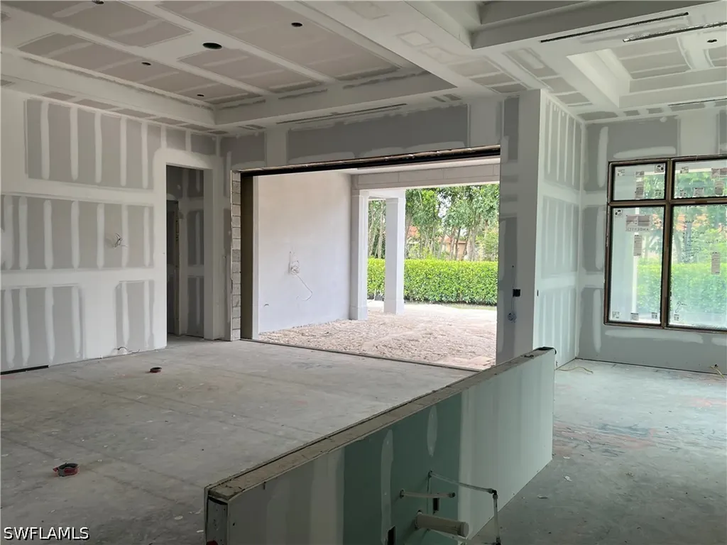 6654 Palisades Avenue Naples FL 34109