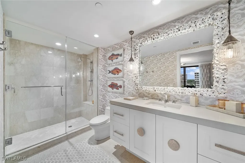 11125 Gulf Shore Drive Naples FL 34108
