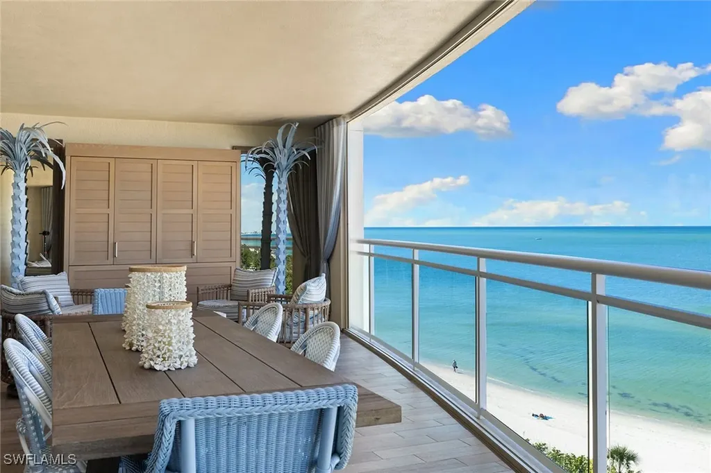11125 Gulf Shore Drive Naples FL 34108