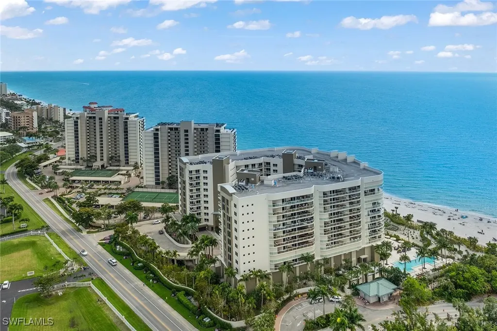 11125 Gulf Shore Drive Naples FL 34108