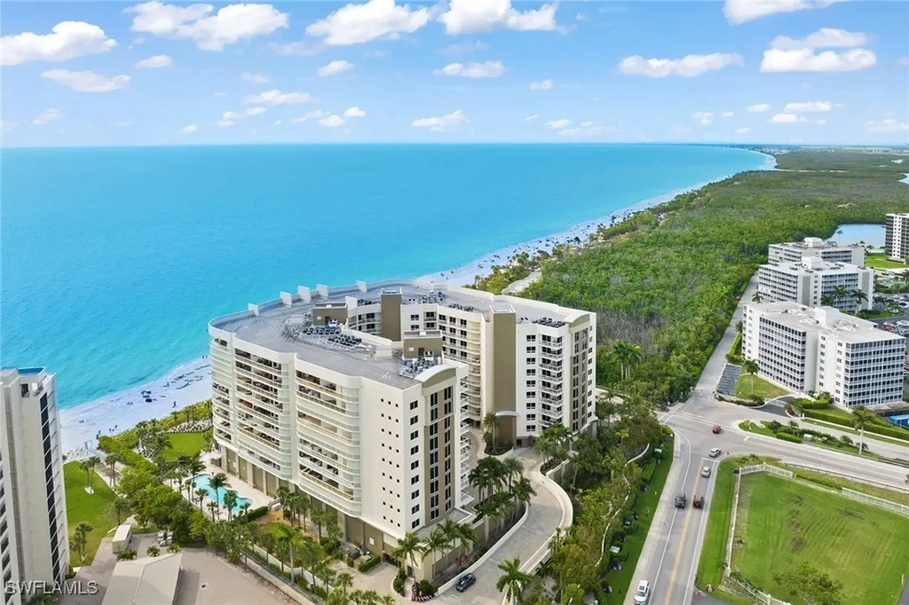 11125 Gulf Shore Drive Naples FL 34108