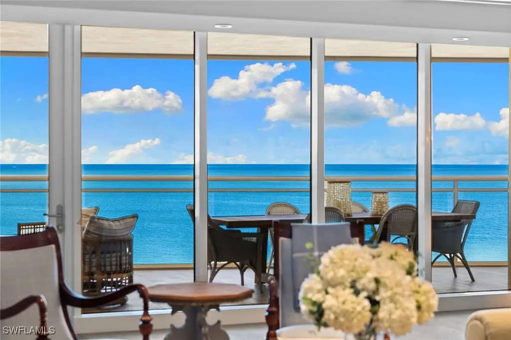 11125 Gulf Shore Drive Naples FL 34108