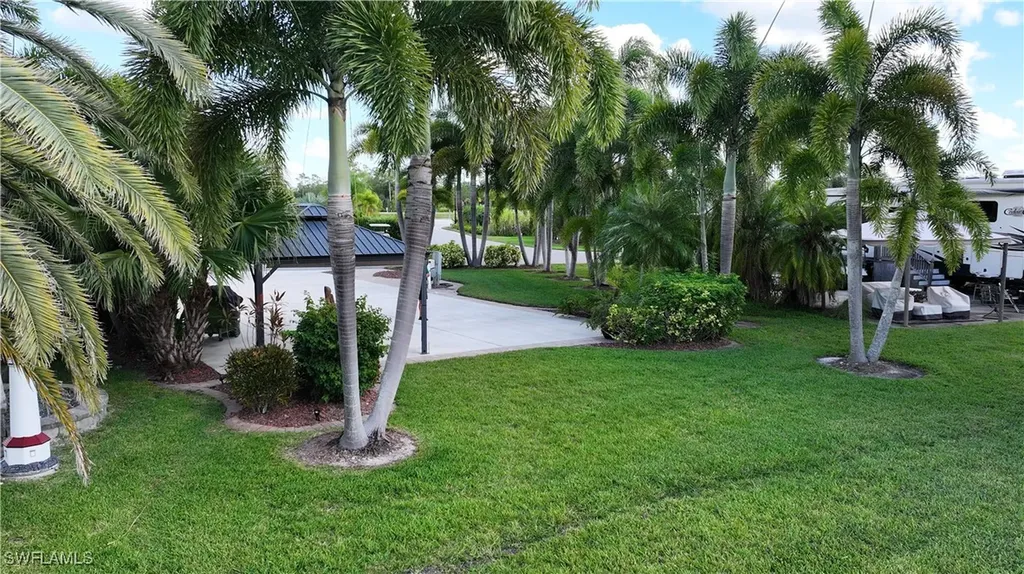 5584 Brightwood Drive Fort Myers FL 33905