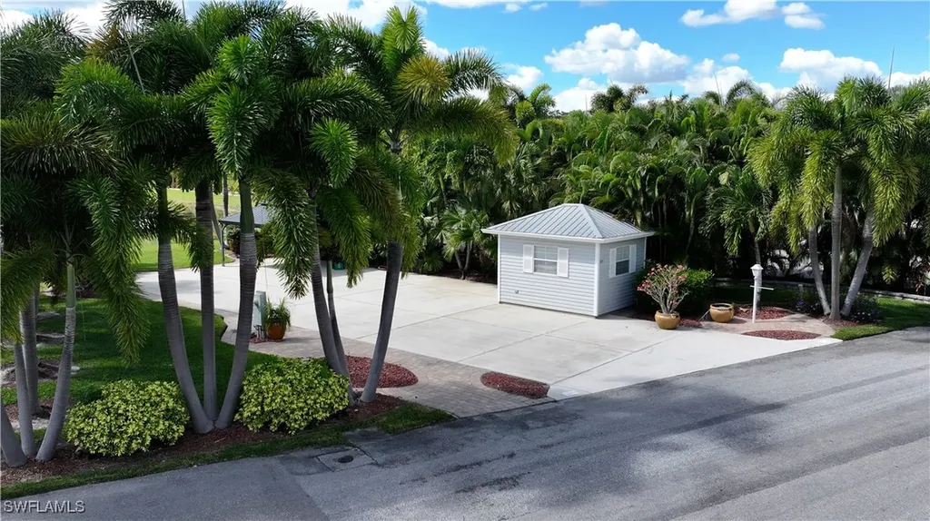 5584 Brightwood Drive Fort Myers FL 33905