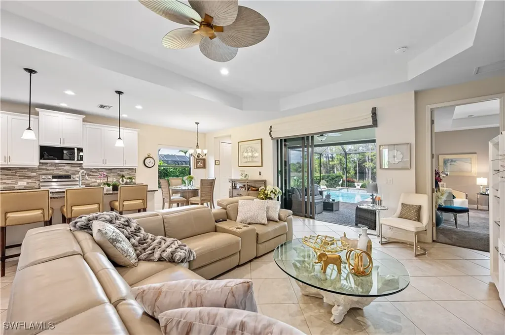 3585 Canopy Circle Naples FL 34120