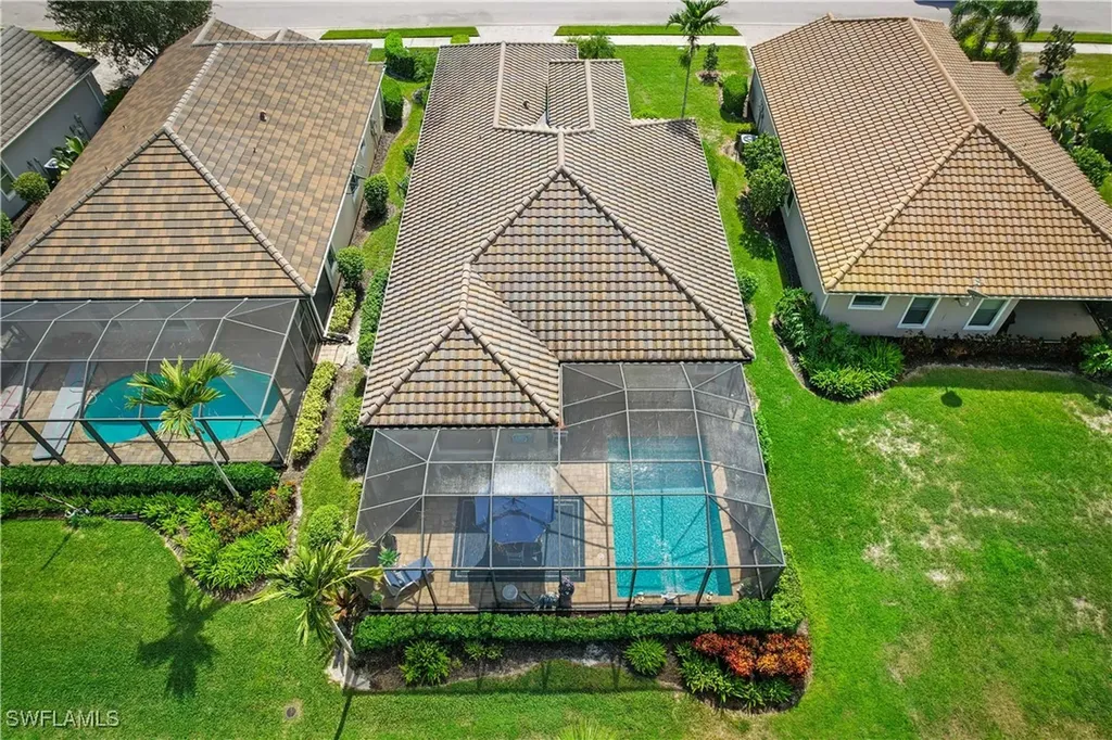 3585 Canopy Circle Naples FL 34120
