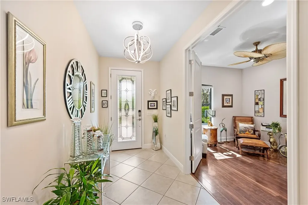 3585 Canopy Circle Naples FL 34120