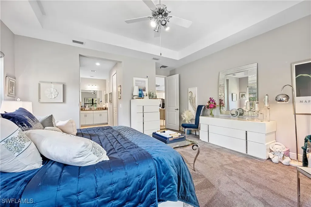 3585 Canopy Circle Naples FL 34120