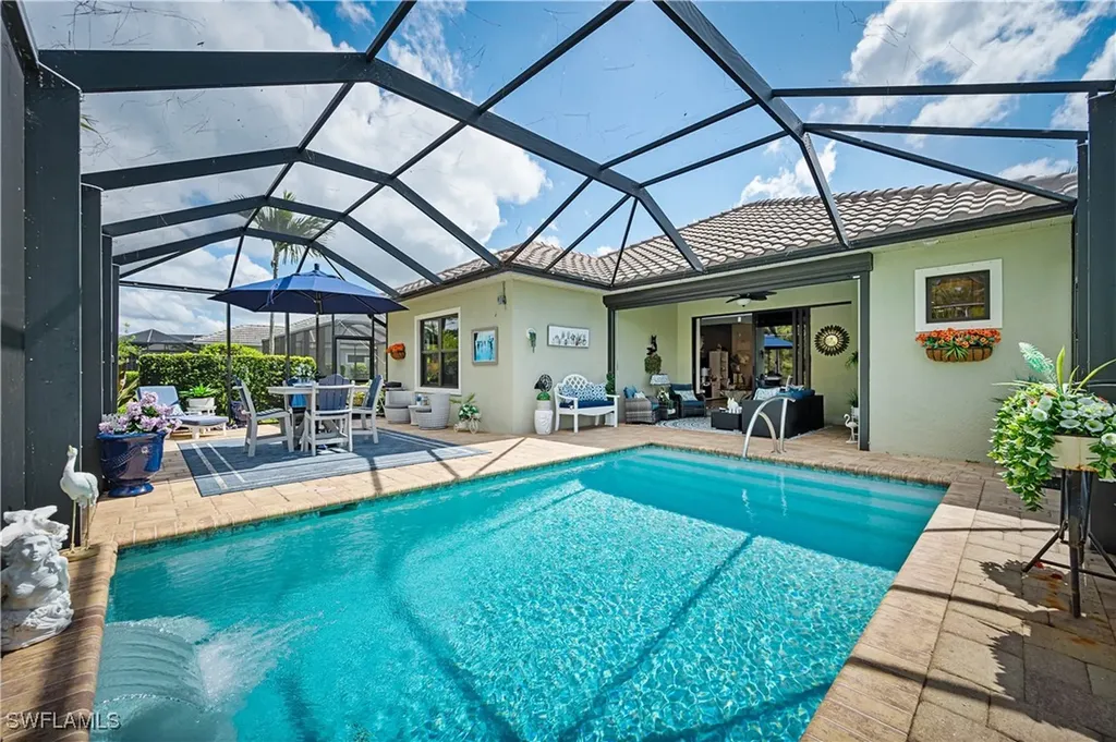 3585 Canopy Circle Naples FL 34120