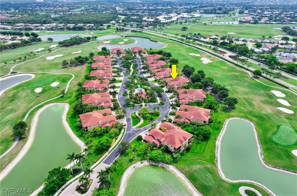 8649 Champions Point Naples FL 34113