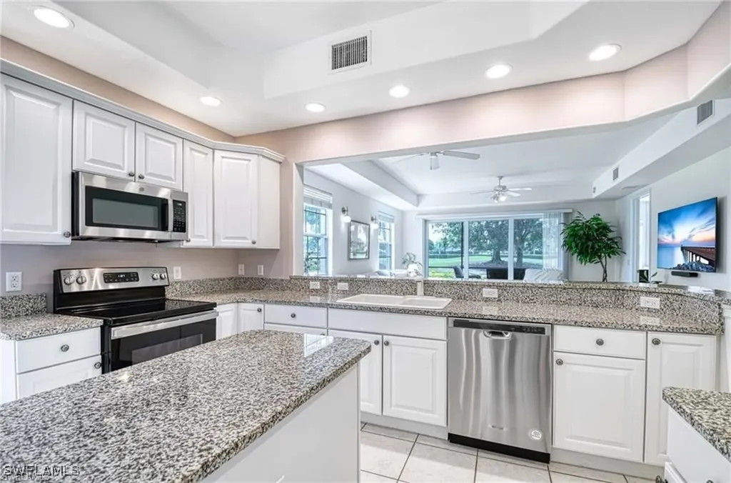 8649 Champions Point Naples FL 34113