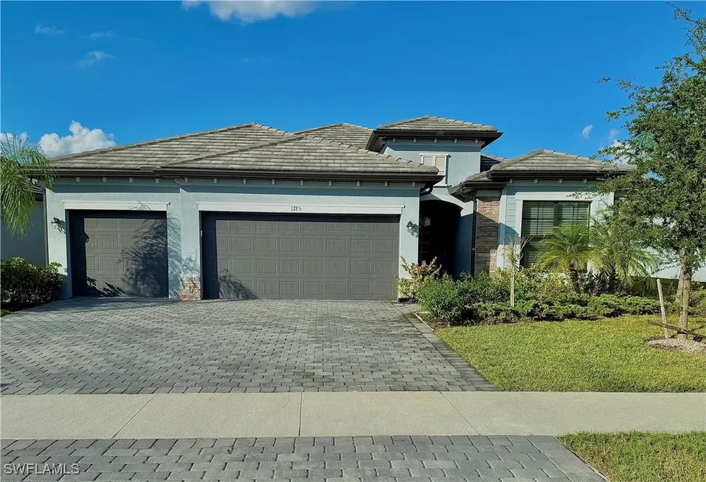 1785 Hagen Court Naples FL 34120