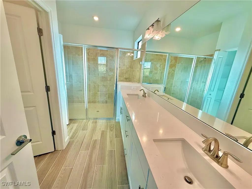 1785 Hagen Court Naples FL 34120