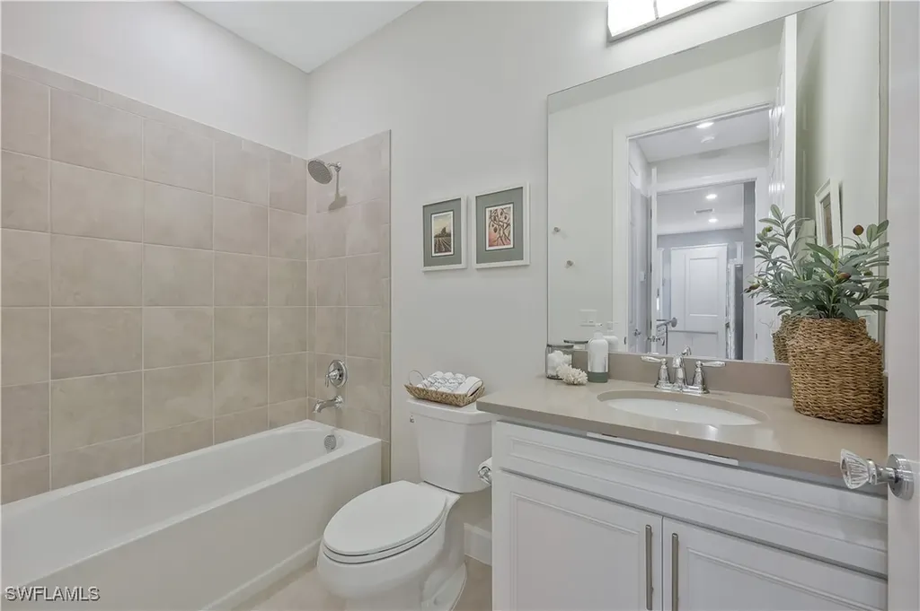 10787 Manatee Key Lane Estero FL 33928