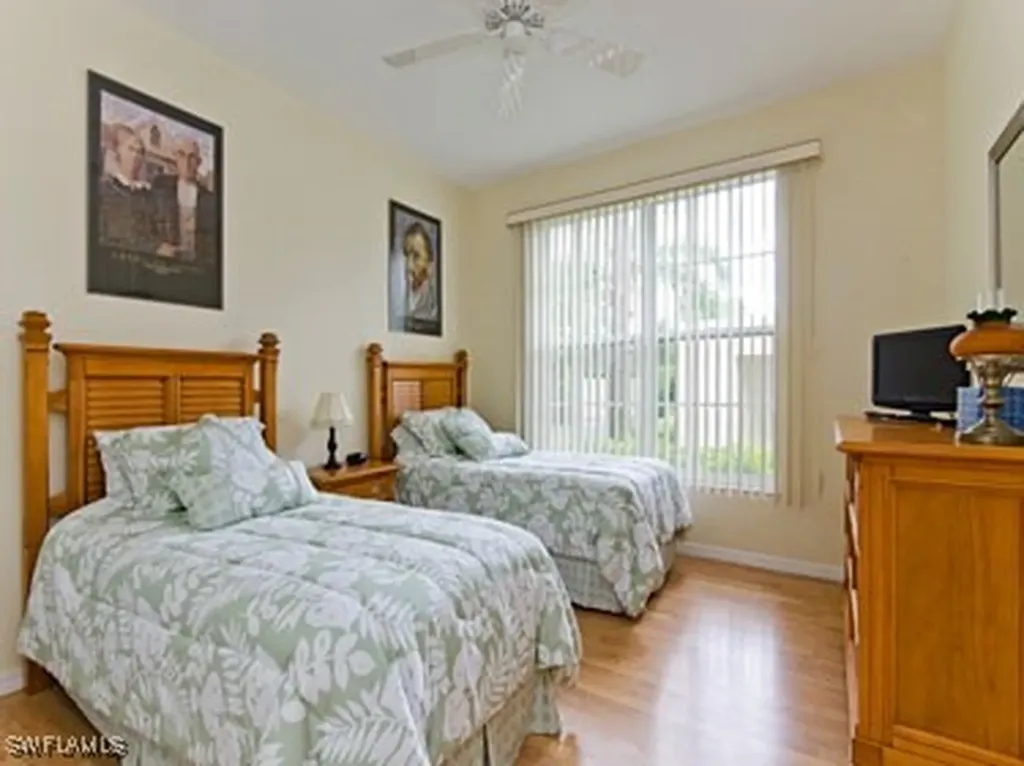 2365 Harmony Lane Naples FL 34109