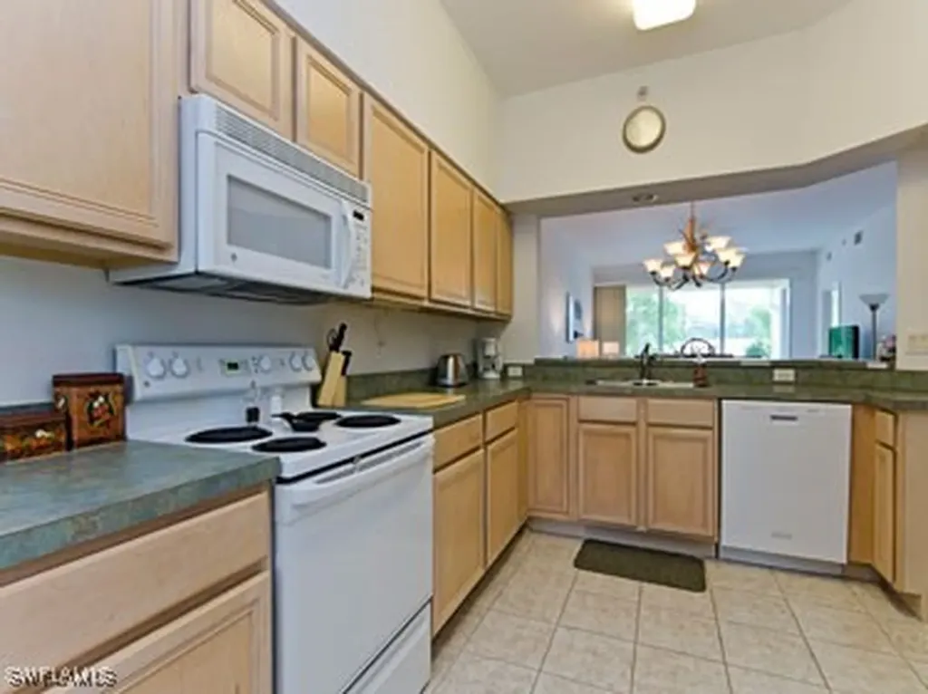 2365 Harmony Lane Naples FL 34109
