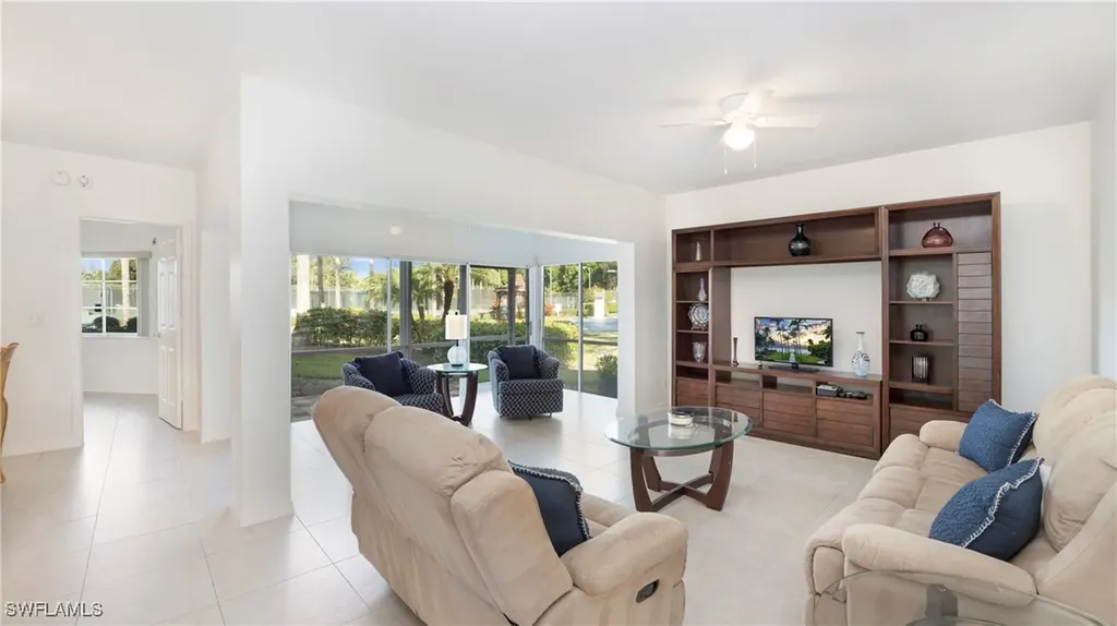 2530 Citrus Lake Drive Naples FL 34109