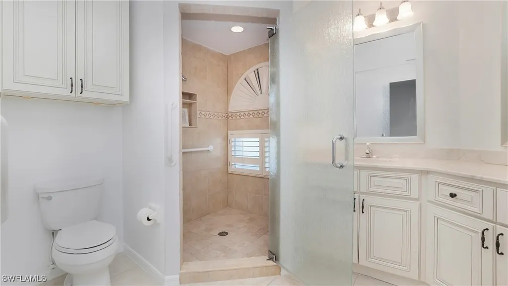 2530 Citrus Lake Drive Naples FL 34109