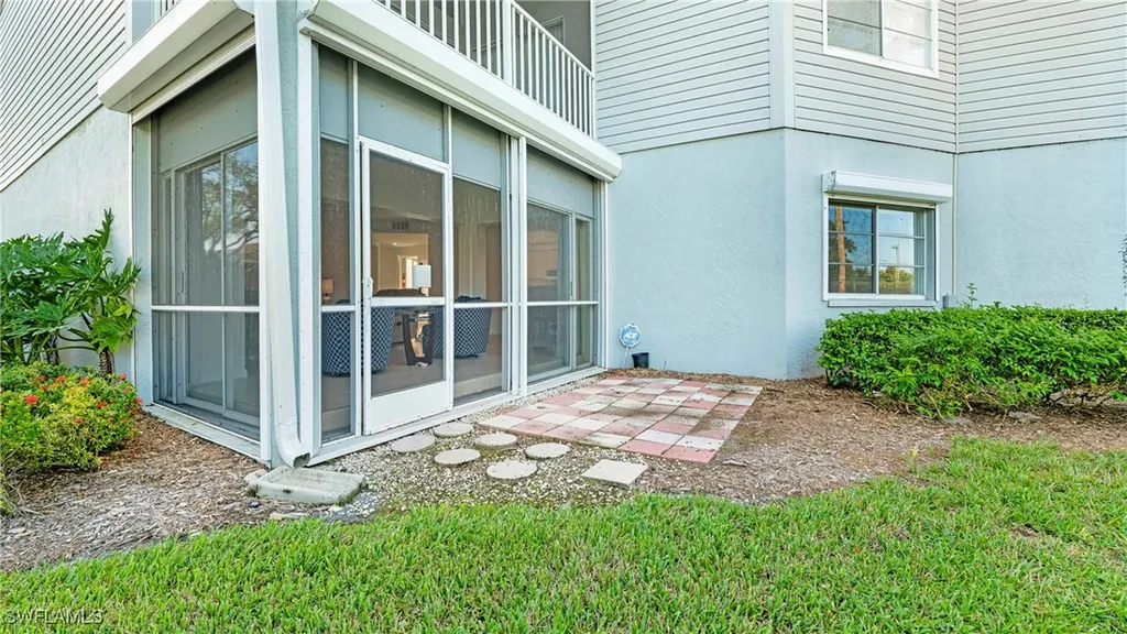 2530 Citrus Lake Drive Naples FL 34109
