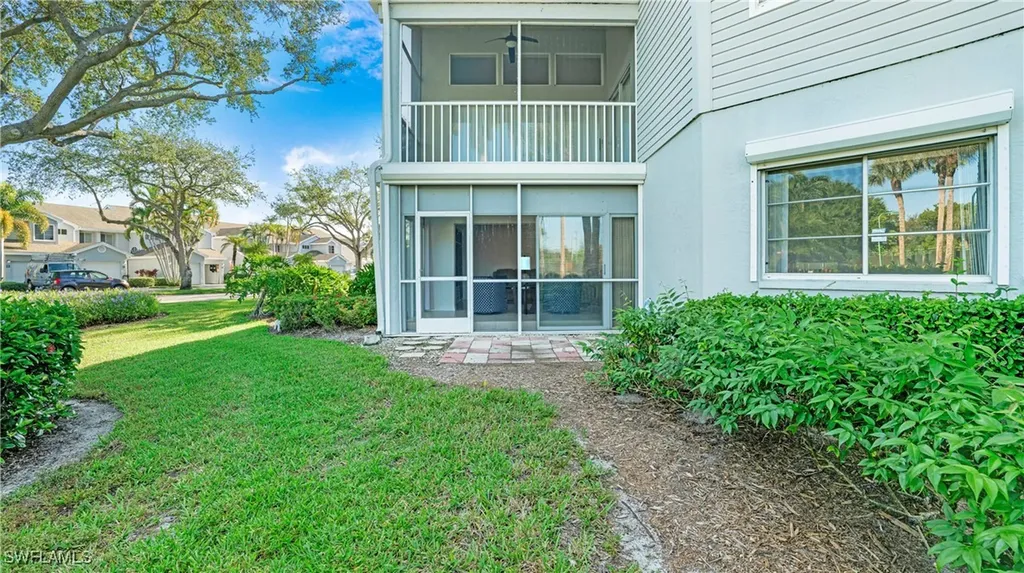 2530 Citrus Lake Drive Naples FL 34109